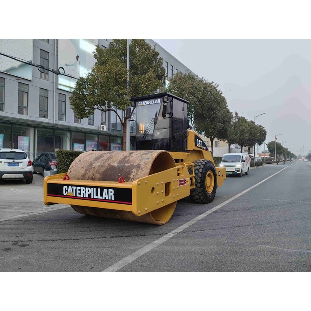 2020 Caterpillar CS683E-44044525