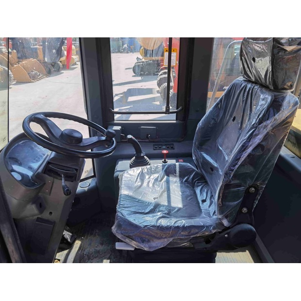 2020 SDLG LG956L-44044565