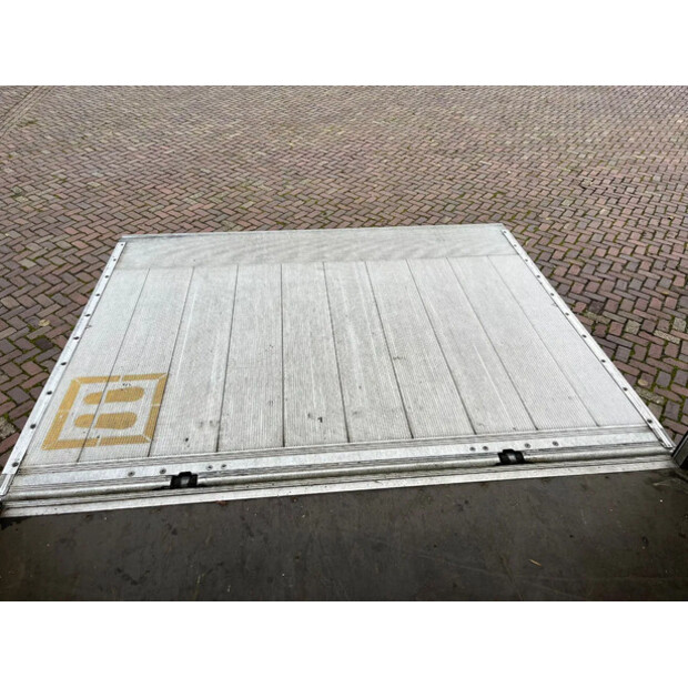 2016 DAF LF 210 FA-44044678