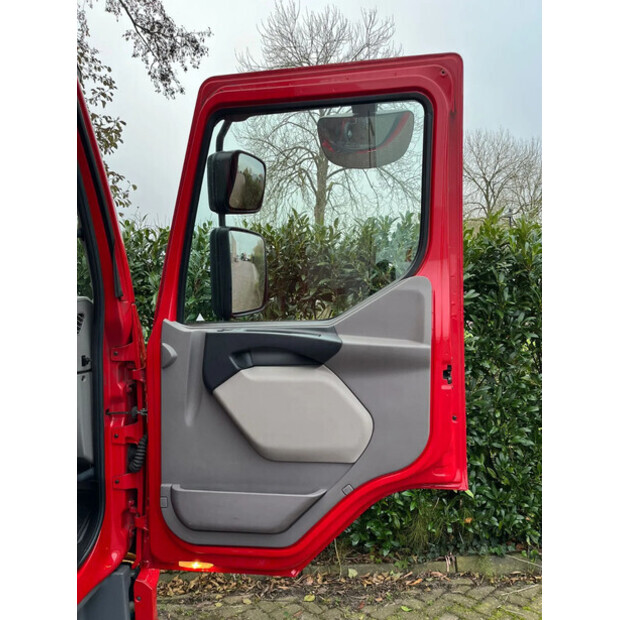 2016 DAF LF 210 FA-44044687