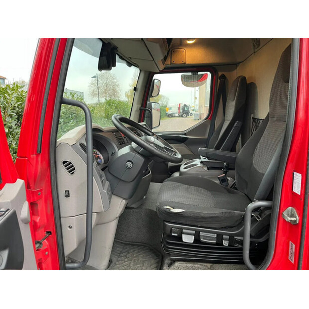 2016 DAF LF 210 FA-44044689