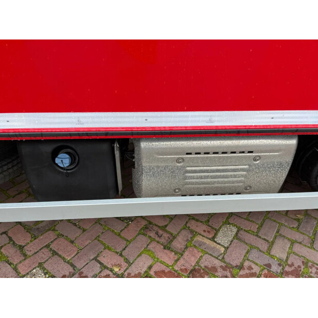 2016 DAF LF 210 FA-44044713