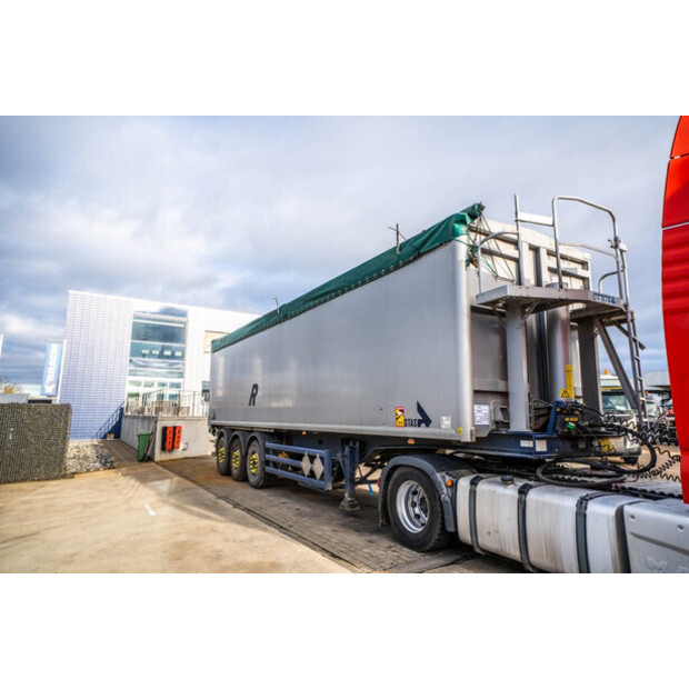 2015 ستاس S300CX-44045022