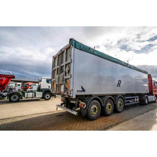 2015 ستاس S300CX-44045024