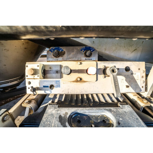 2008 Feldbinder OTHERS-44045091