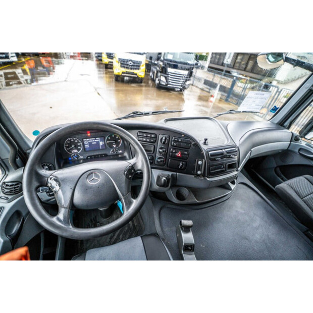 2012 مرسيدس بنز Actros 1832-44045146