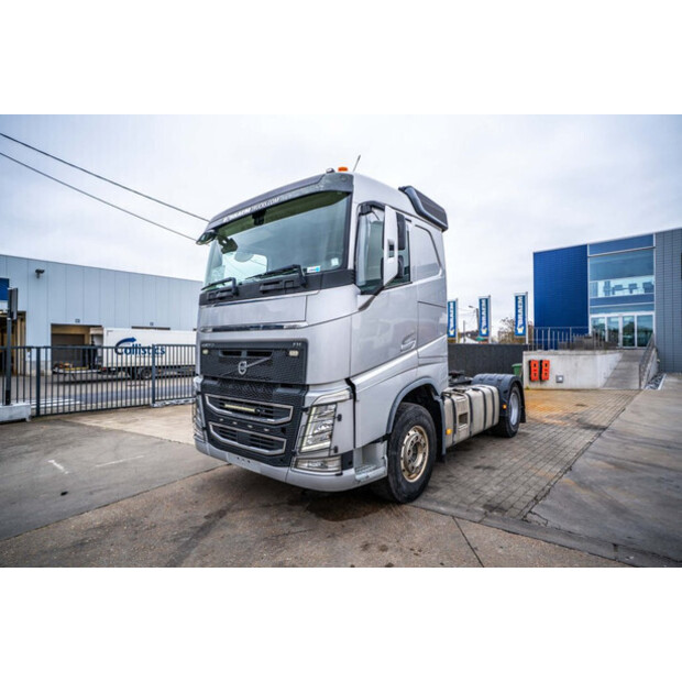 2017 فولفو FH 460-44045164