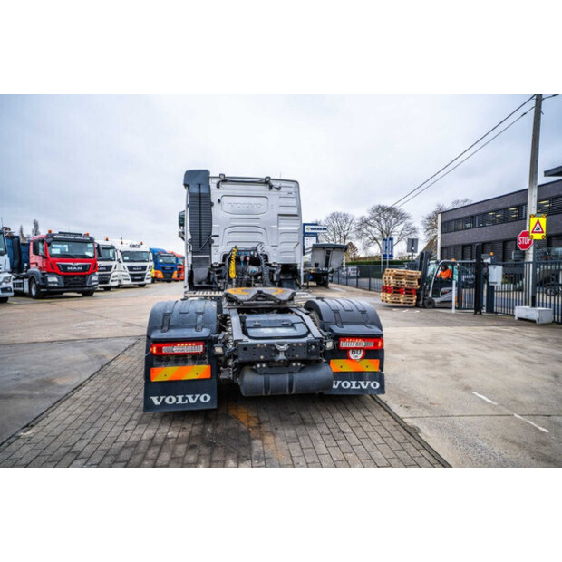 2017 فولفو FH 460-44045167