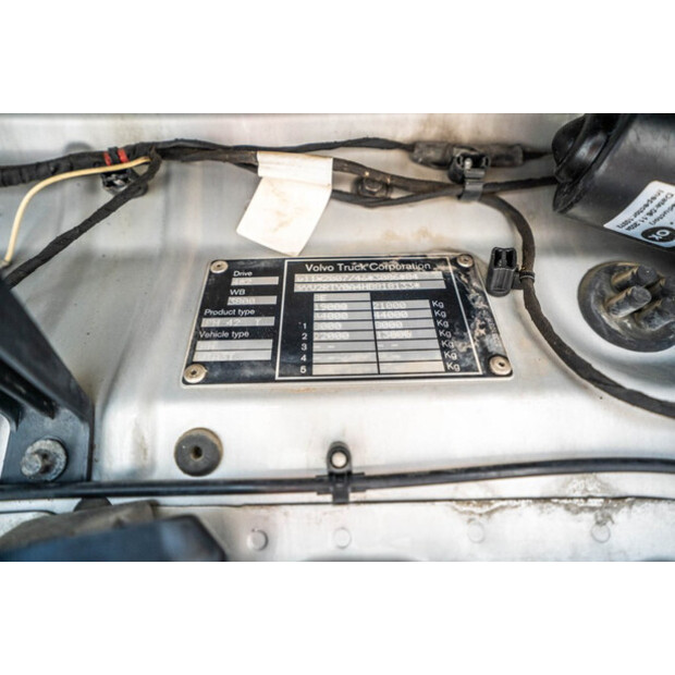 2017 فولفو FH 460-44045177