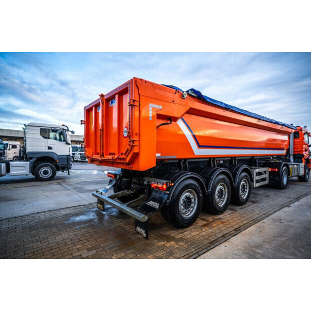 2024 MOL MOL 10 CLVN-44045268