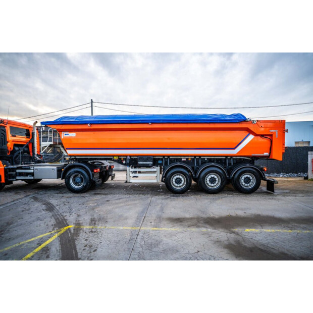 2024 MOL MOL 10 CLVN-44045272