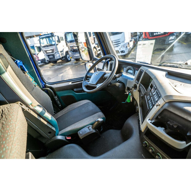2019 Volvo FM 380 28-44045325