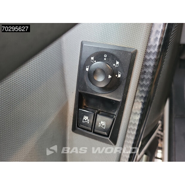 2020 Renault T520-44046811