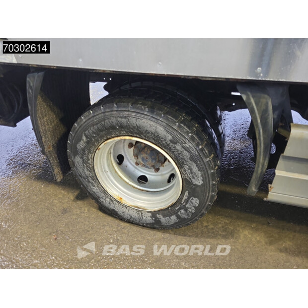 2008 Mercedes-Benz ATEGO 818-44047002