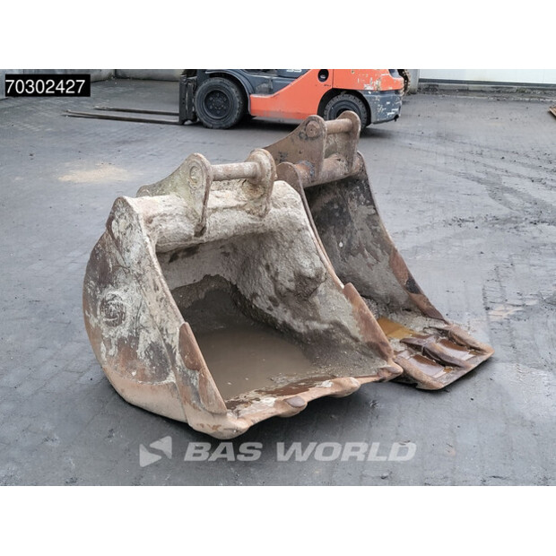 2018 JCB JS130LC-44047136