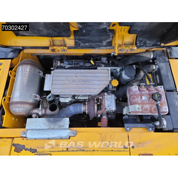 2018 JCB JS130LC-44047147