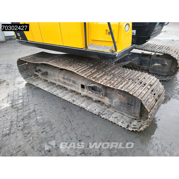 2018 JCB JS130LC-44047154