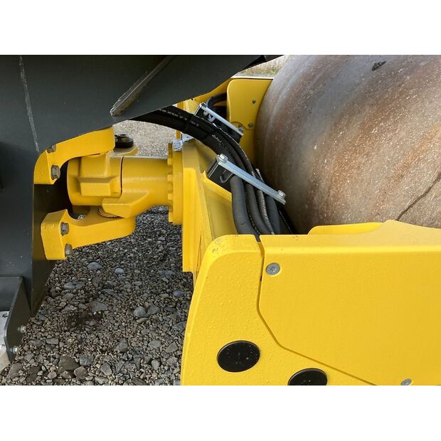 BOMAG BW 145 D-5 PL-44047352