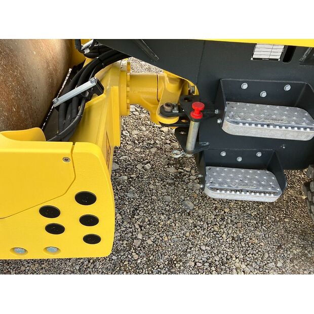 BOMAG BW 145 D-5 PL-44047361