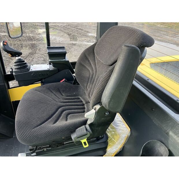 BOMAG BW 213 PDH-5-44047428