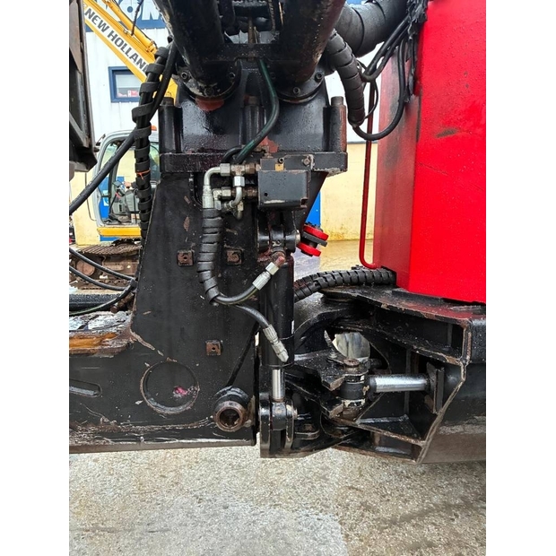 2011 Komatsu 4-44051359