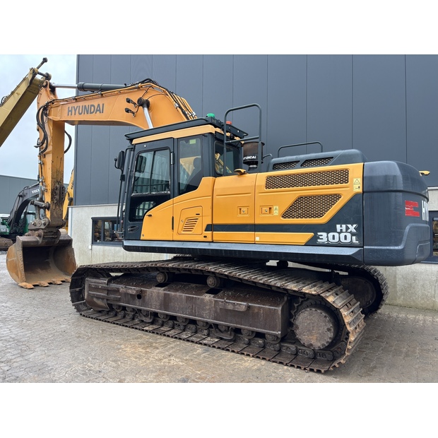 2019 Hyundai HX300L-44053833