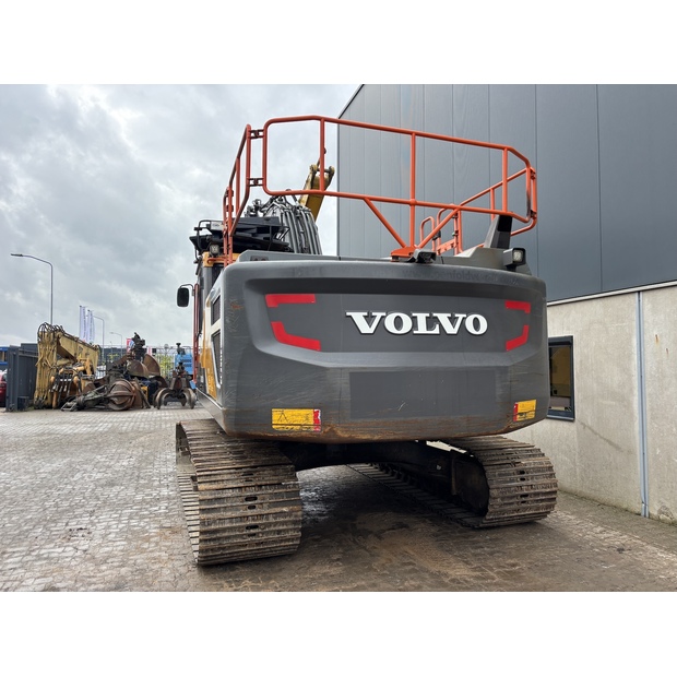 2020 فولفو EC250EL-44053910