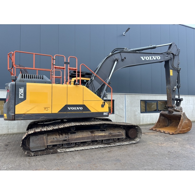 2020 فولفو EC250EL-44053912