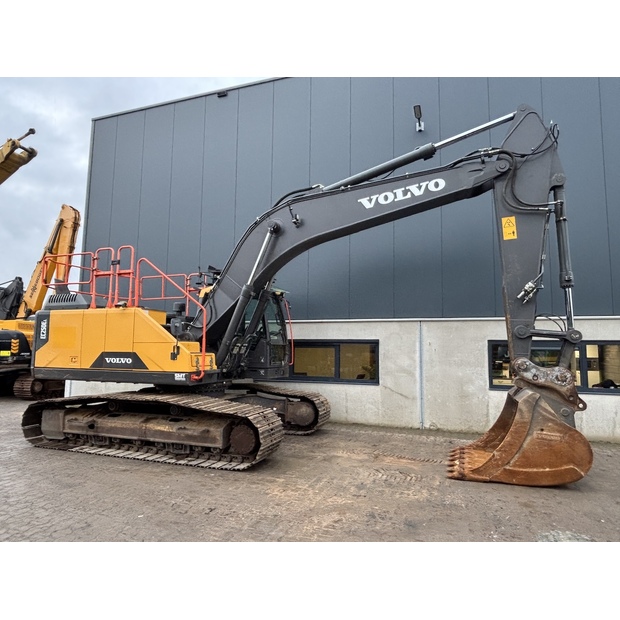 2020 فولفو EC250EL-44053913