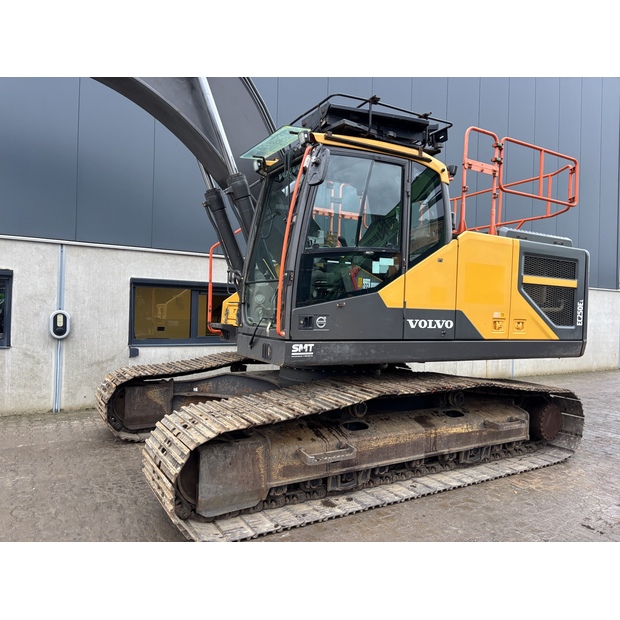 2020 فولفو EC250EL-44053920