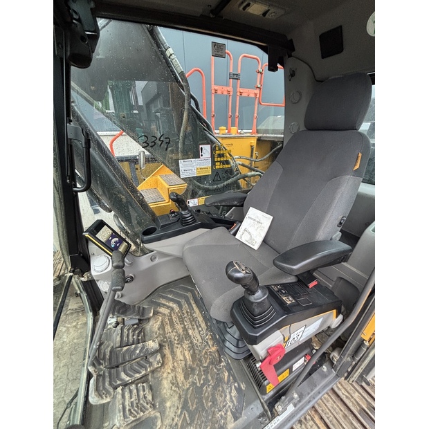 2020 فولفو EC250EL-44053922