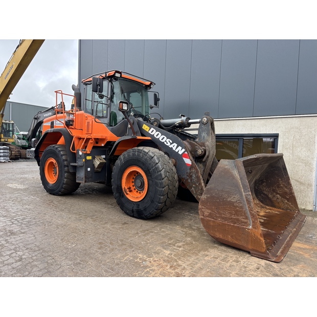 2018 دووسان DL350-5-44054001