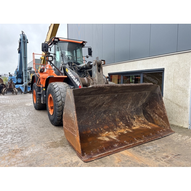 2018 دووسان DL350-5-44054002