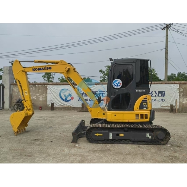 كوماتسو PC55MR-2-44054279