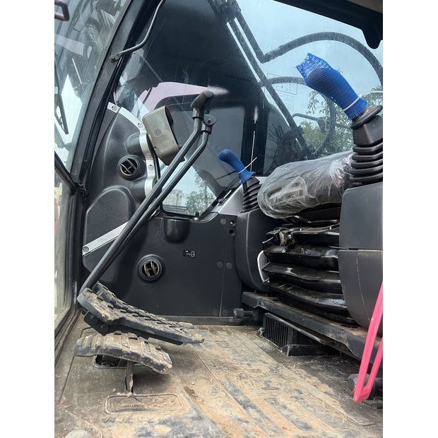 2023 Hyundai HX220HD-44060512