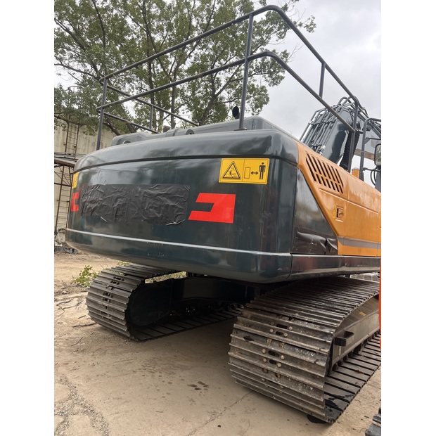 2023 هيونداي HX220HD-44060610