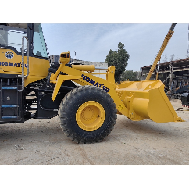 2023 كوماتسو WA380-3-44062261