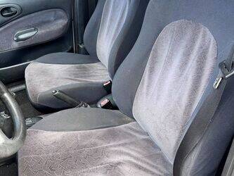 1998-ford-escort-1390608-44062315