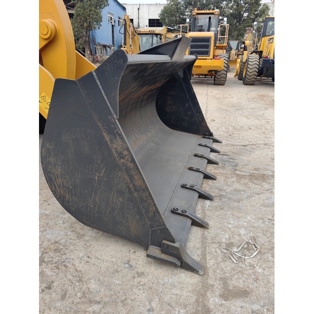 2023 ليوكونج 855N-44062774