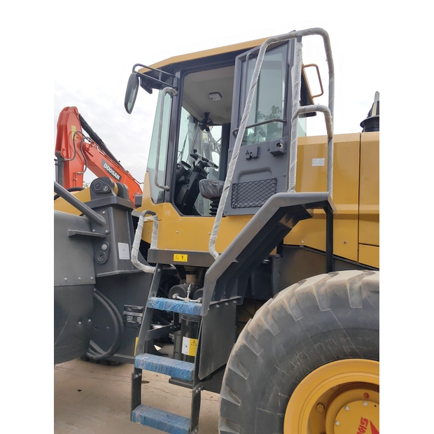 2024 SDLG LG956F-44062854