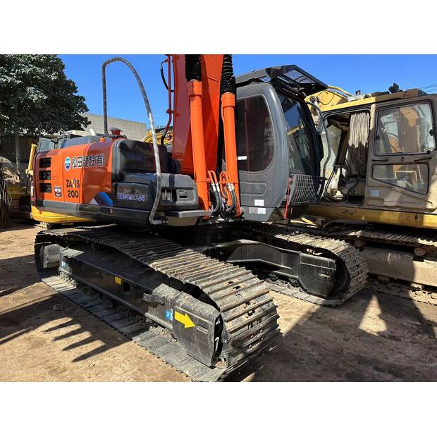 2024 هيتاشى ZX200-3G-44062924