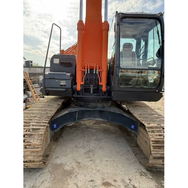 2022 هيتاشى ZX200-5G-44062932