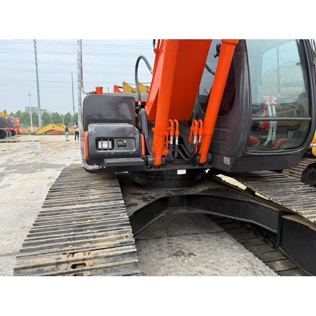 2024 هيتاشى ZX210-44062942