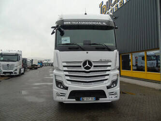 2024-mercedes-benz-actros-2548-44063177