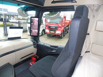 2024-mercedes-benz-actros-2548-44063183