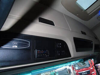 2024-mercedes-benz-actros-2548-44063213