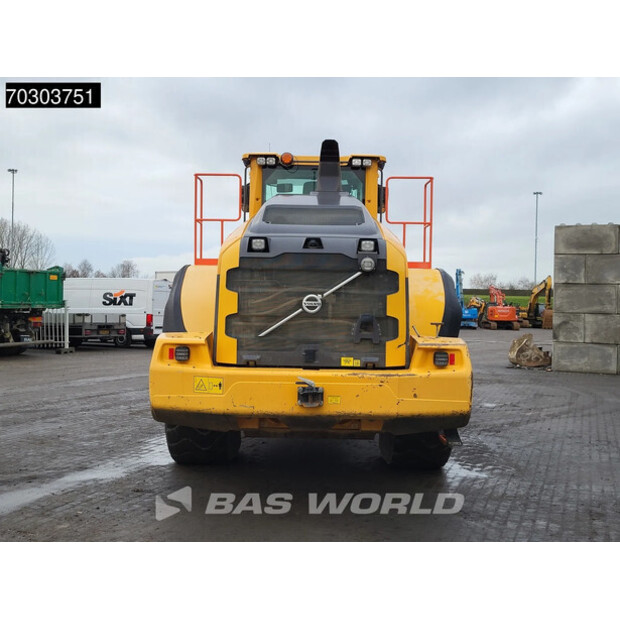 2017 فولفو L180H-44063890