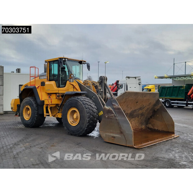 2017 فولفو L180H-44063892