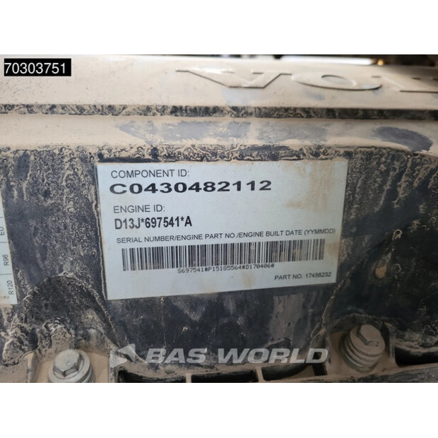 2017 فولفو L180H-44063903