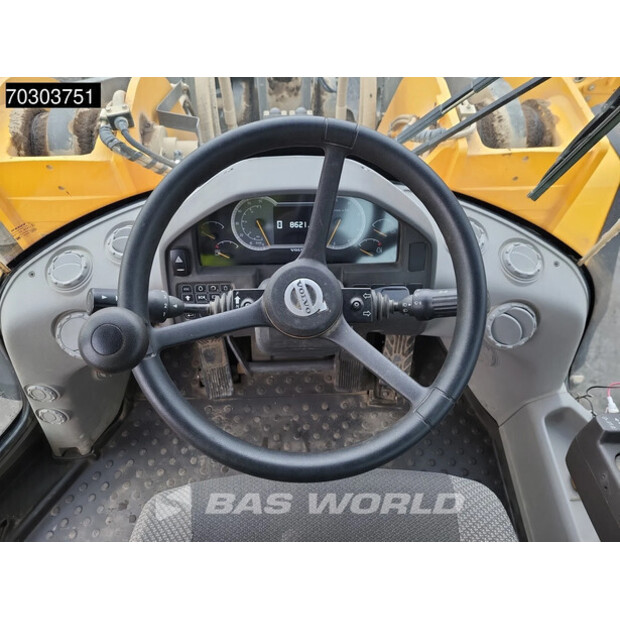 2017 فولفو L180H-44063917